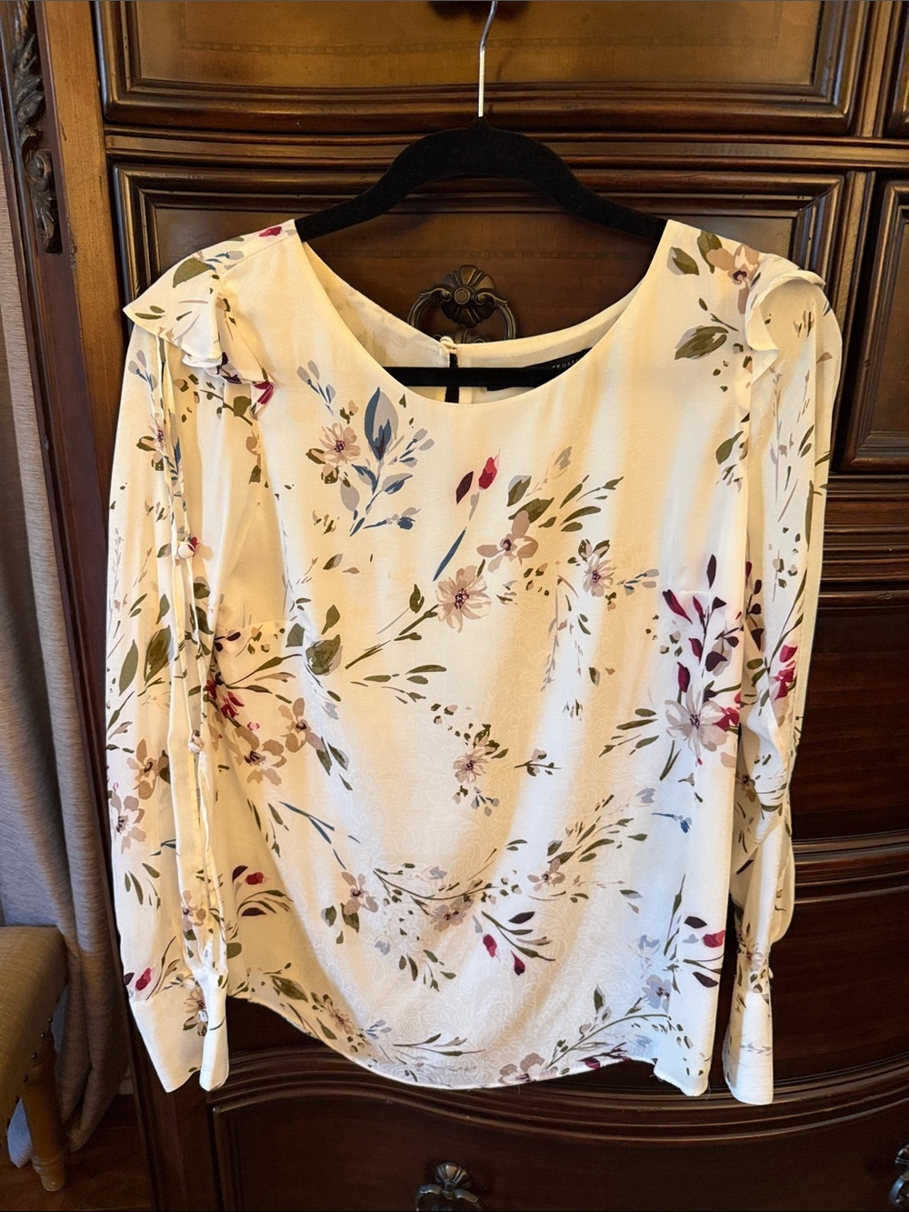 Women's Floral Long-Sleeve Blouse - Cream